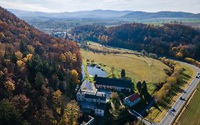 Mlyn Wielislaw Agroturystyka I Restauracja